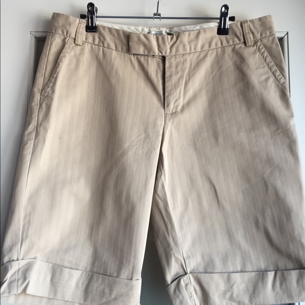Old navy Bermuda